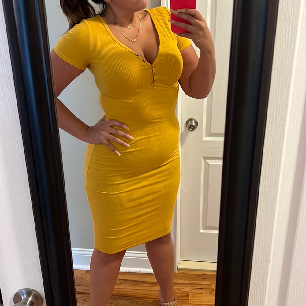 Yellow ribbed dress